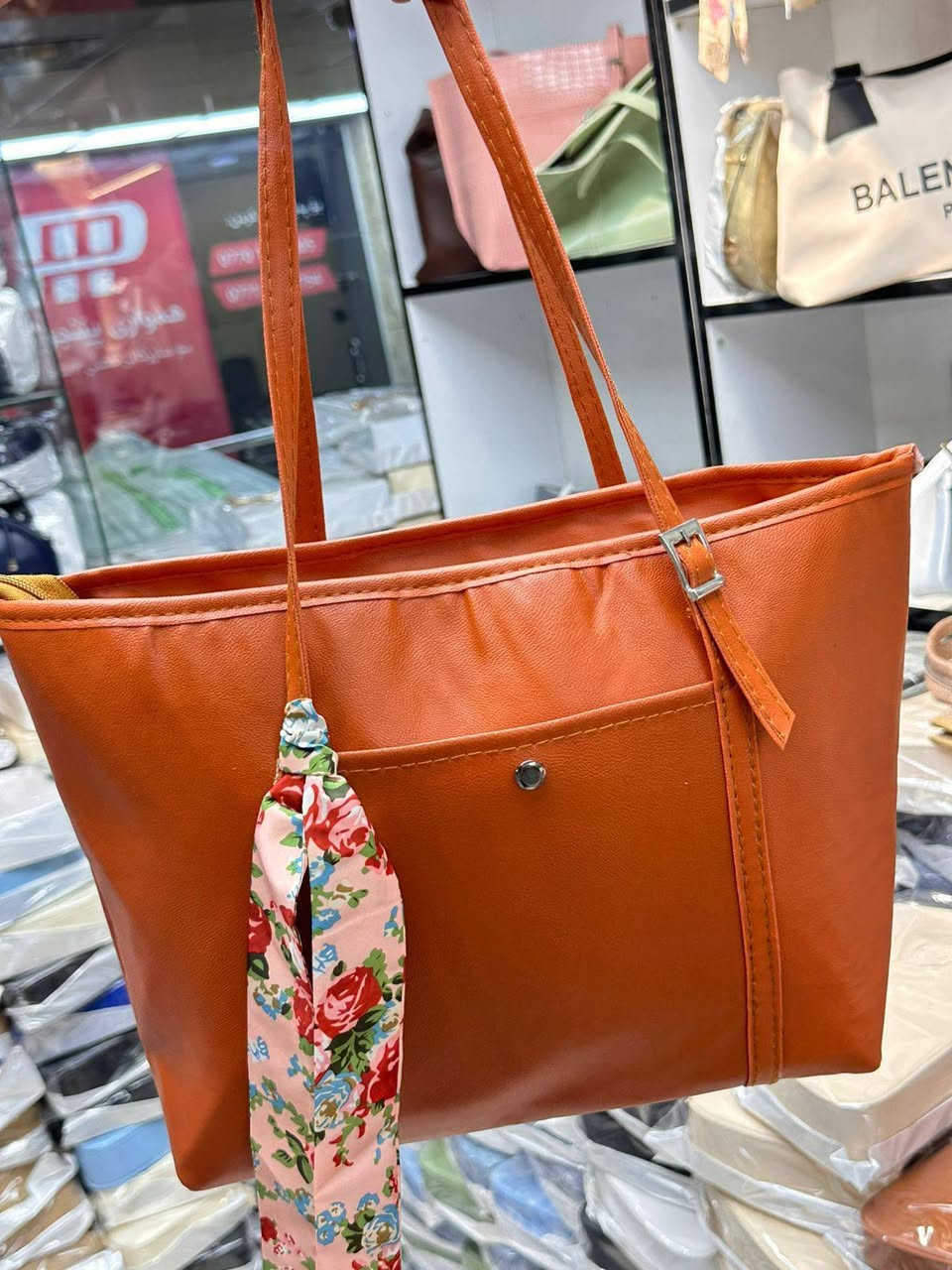 ✨ عرض رمضان ✨
حقائب نسائية موديلات متنوعة
سعر القطعة: 5,000 دينار
🚚 التوصيل لجميع المحافظات: 5,000 دينار
يوجد سعر خاص للجملة والأصحاب:
🔹 مشاريع الصغيرة 
للحجز والاستفسار مراسلتنا على الخاص
التواصل معنا ع واتساب ***********
