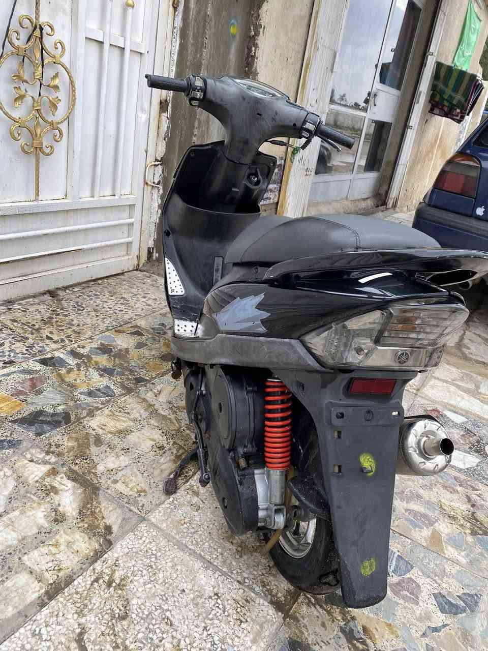 ماكس عدلة للبيع دراجة شغالة نكرة كفرات بلادية ختم واحد كلها صالنصة رياضية تايرات جديدة ويل مشيف جديد دوشمة جديدة نضافة الدراجة 98‎%‎ مكينة برغي ما مفتوح بيها شلعة ومعدل تاكل الكاع اكل سعرها 850 وبيها مجال مكاني بغداد الشعلة جكوك *********** .
