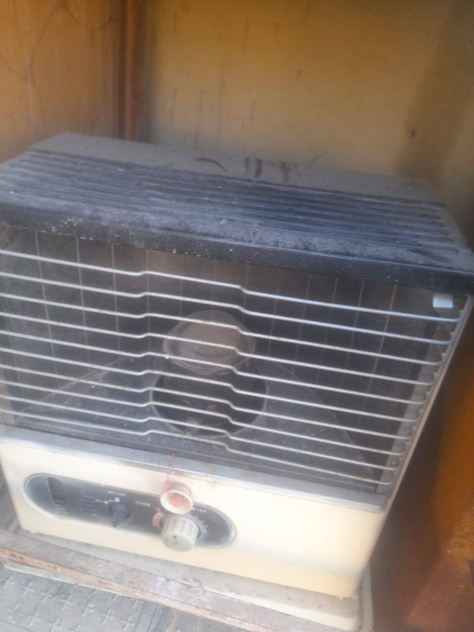 اسلام عليكم عندي هاذي المبرده وصوبه اريدهن اب 50 حته اشتري ملابس للعيد ال اولادي


**إذا كنت صاحب هذا الإعلان وتريد حذفه لأي سبب، رجاءا أرسل رسالة إلى الدعم الفني**