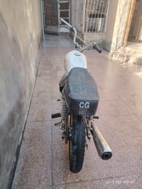 دراجة للبيع مديل 19 السعر 200 بيها مجال قليل 07868895082