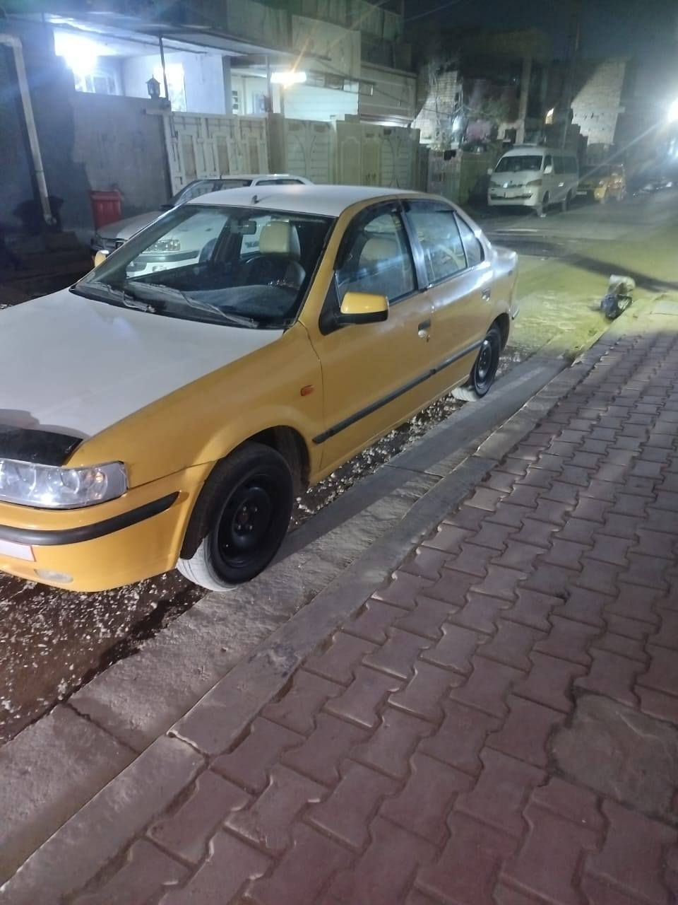 السلام عليكم سمند 2010 مصفره من كلشي 
منضومه غاز جديده منضومه تبريد جديده 
تخم تاير جديد صدر جديد 
السعر 32# بيها مجال بسمي السياره 
***********
