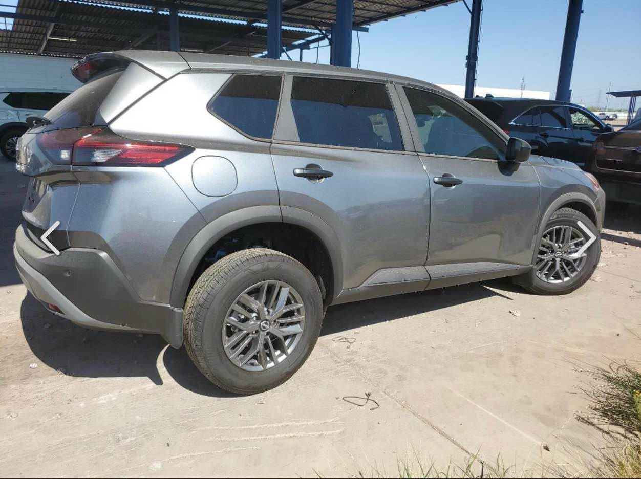 نيسان روگی (٢٠٢٣ ) ئێس
٣ پستون ١٥ توڕبو
تەنها ١٧٠٠٠هەزار مایل ڕوشتوە
تەنها چاملغی پێشەوەی سایەق سبوغ بێداخلی و بێ ئێرباگ بەشەرتی سونەر 
گێرو مەکینەو کارەبایی هەموو بەشەرت
سەیارەکە رەقەم هەولێر
سەنەوی ٢٠٣٠ هەزەی ٢٠٢٧ مانگی ٢
 نرخی ١٣٩ کەمێک مەجال 

واتساب (***********) أربيل, العراق
