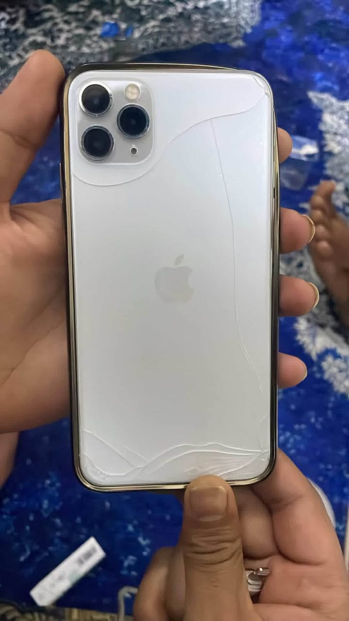 ايفون ١١ برو ماكس مبدل شاشه وبطاريه 100% 
ذاكره 256 المجر الكعبي, ميسان


**إذا كنت صاحب هذا الإعلان وتريد حذفه لأي سبب، رجاءا أرسل رسالة إلى الدعم الفني**