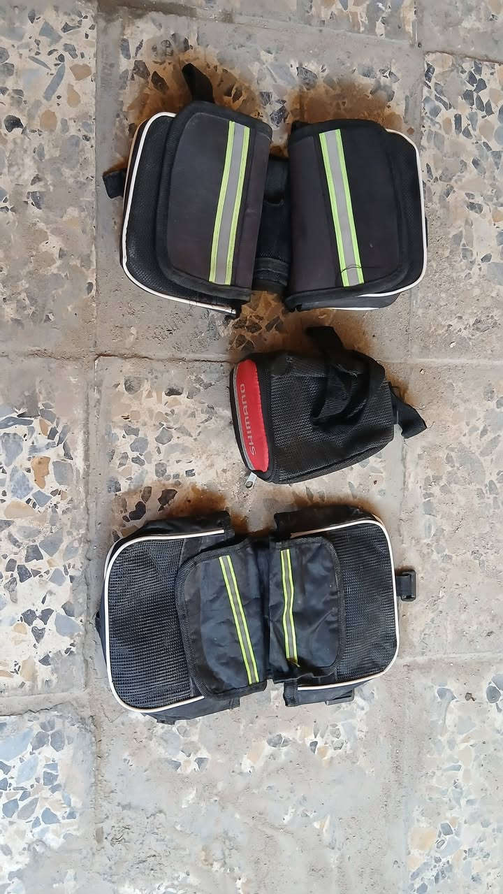 السلام عليكم غراض بايسكل لبيع شراي راسلني خاص وتدل


**إذا كنت صاحب هذا الإعلان وتريد حذفه لأي سبب، رجاءا أرسل رسالة إلى الدعم الفني**