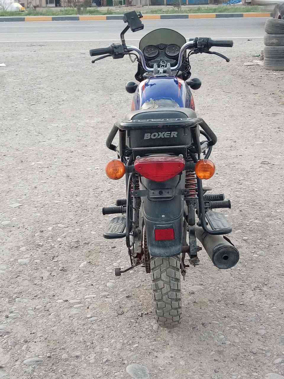سلام عليكم دراجة بوكسر مرقمه بغداد أرقام وسنوية لل 27 مكاني ديالى الغالبية المحرك مجفت فقط ولفات فقط السعر (1800)  مليون و ثمنمية موديل 2022 نازلة بل 2023 ماشية 28 الف حقيقي دراجة حلوة وترايك وين متريد رقم الهاتف ***********  الشراي يجي يشلع عيوني
🌷💞💕💗
