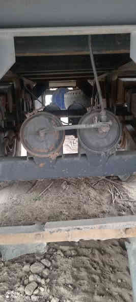 عربانه اجناب بلوم دنكيرين ٢٤ متخمه كفاله اجناب ١٨٠ رتفاع  ***********
