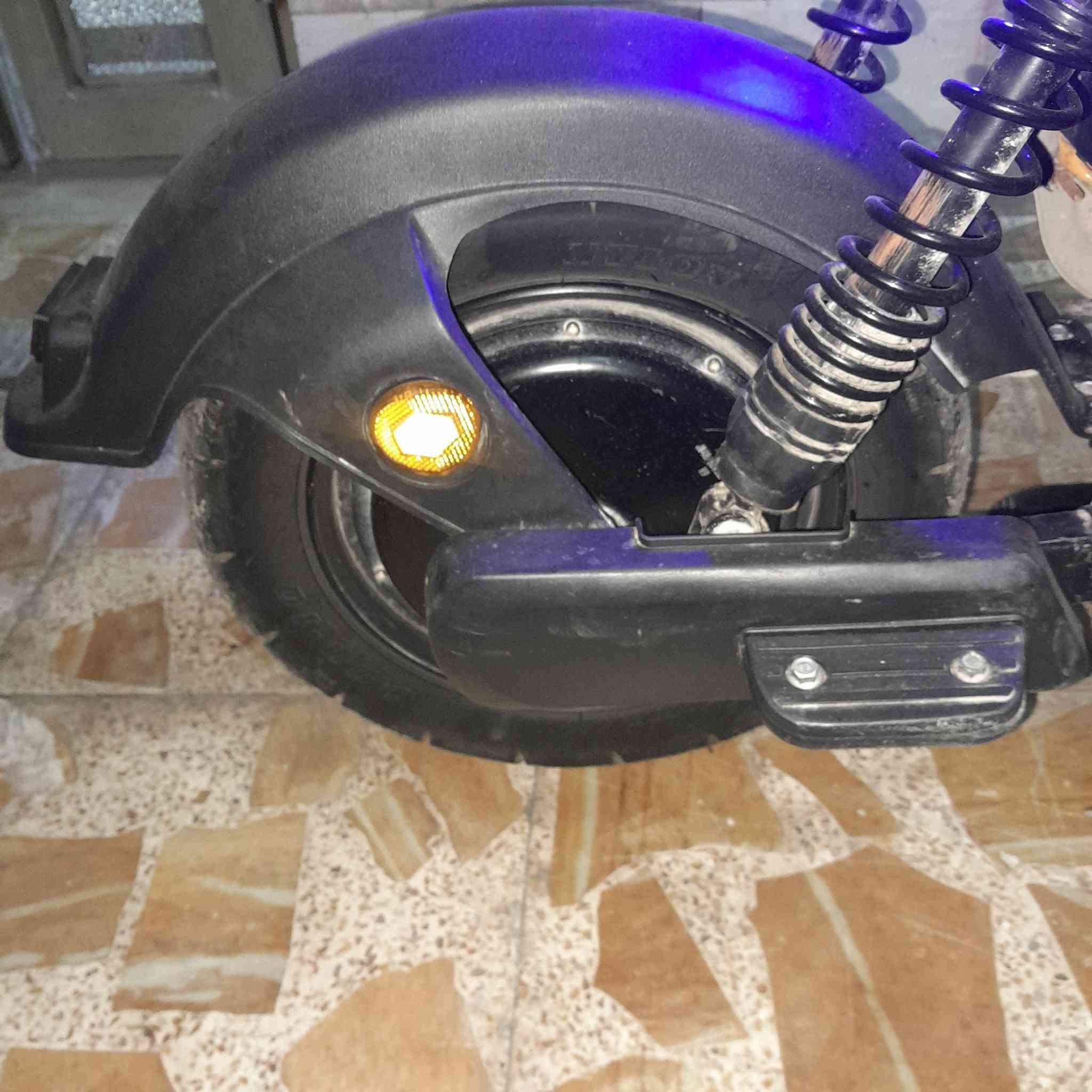 سلام عليكم دراجة شحن مديل 2025ريان بيها عطل  بطاريتين موجوده السلة والمرايا ت دراجة فولمواصفات المكان البصرة الحيانية السعر 375
الرقم *********** ✅️
