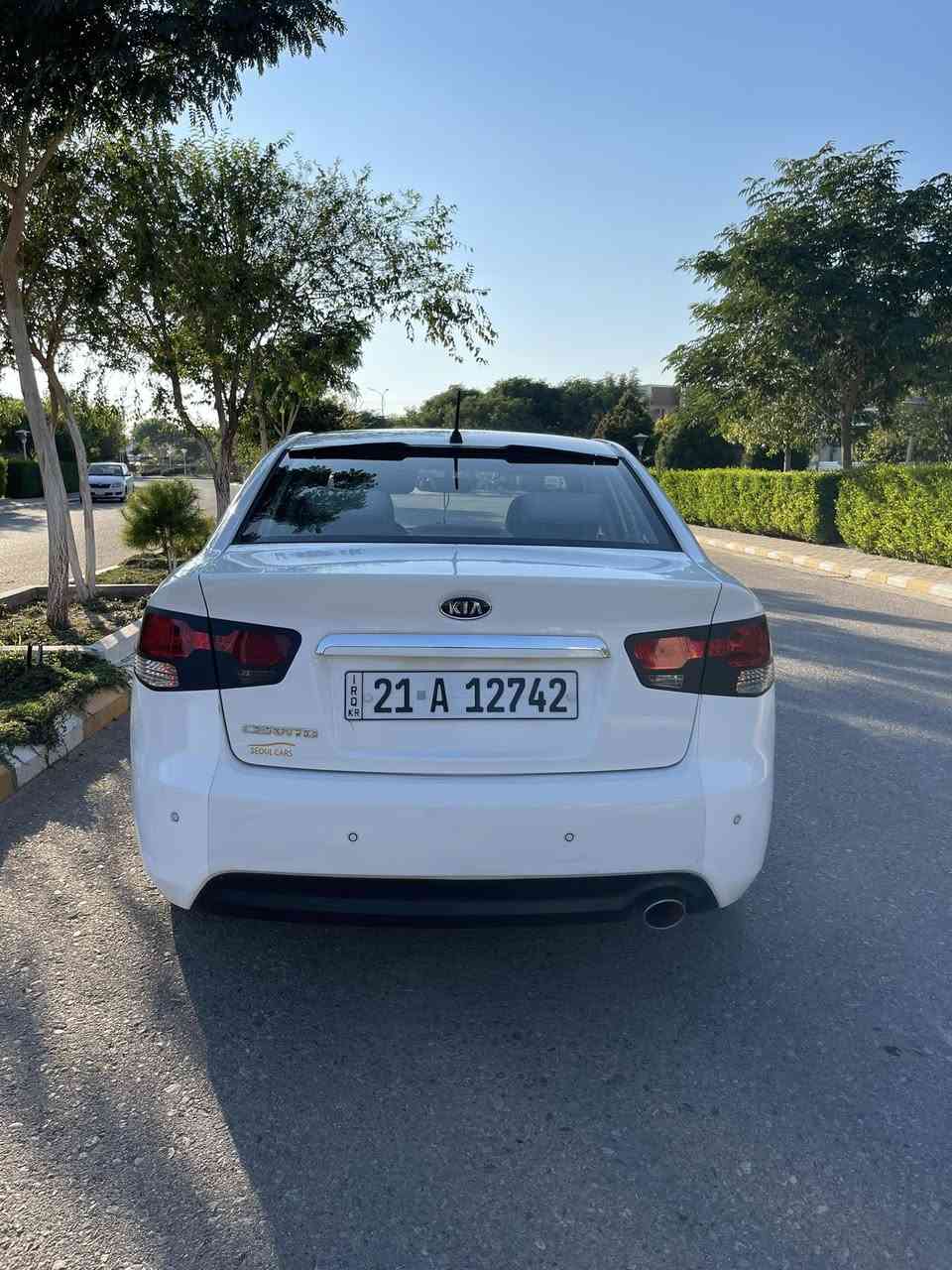 كيا سيراتو موديل 2012
فول مواصفات خليجي فتحه سقف سلايد
 واشاير بلمري ، داخل بيجي واسود
شفتات تحكم الكير، 6 نمر الكير
شاشه ايباد كامره خلفيه
تبريد تدفئه شغال 
رقم سليمانيه شمالي جديد باسمي شرط التحويل
سنويه 2027جديده
السياره نضيفه فول مابيها اي نقص 
كير محرك بشرط مكينه 16دوش ممفتوحه 

ضررها فقط بارد بدون صبغ السياره 
بيها ملاحضات صغيره تكحيل ودوسه ممحسوب ع ضرر …
السعر 118$ وبيها مجال بسيط …الموشراي ليجي 
السياره مال بيت اكرر مو مال معرض وبيع وشراء
الموقع ديالى خانقين لتواصل اتصال ع رقم
***********
