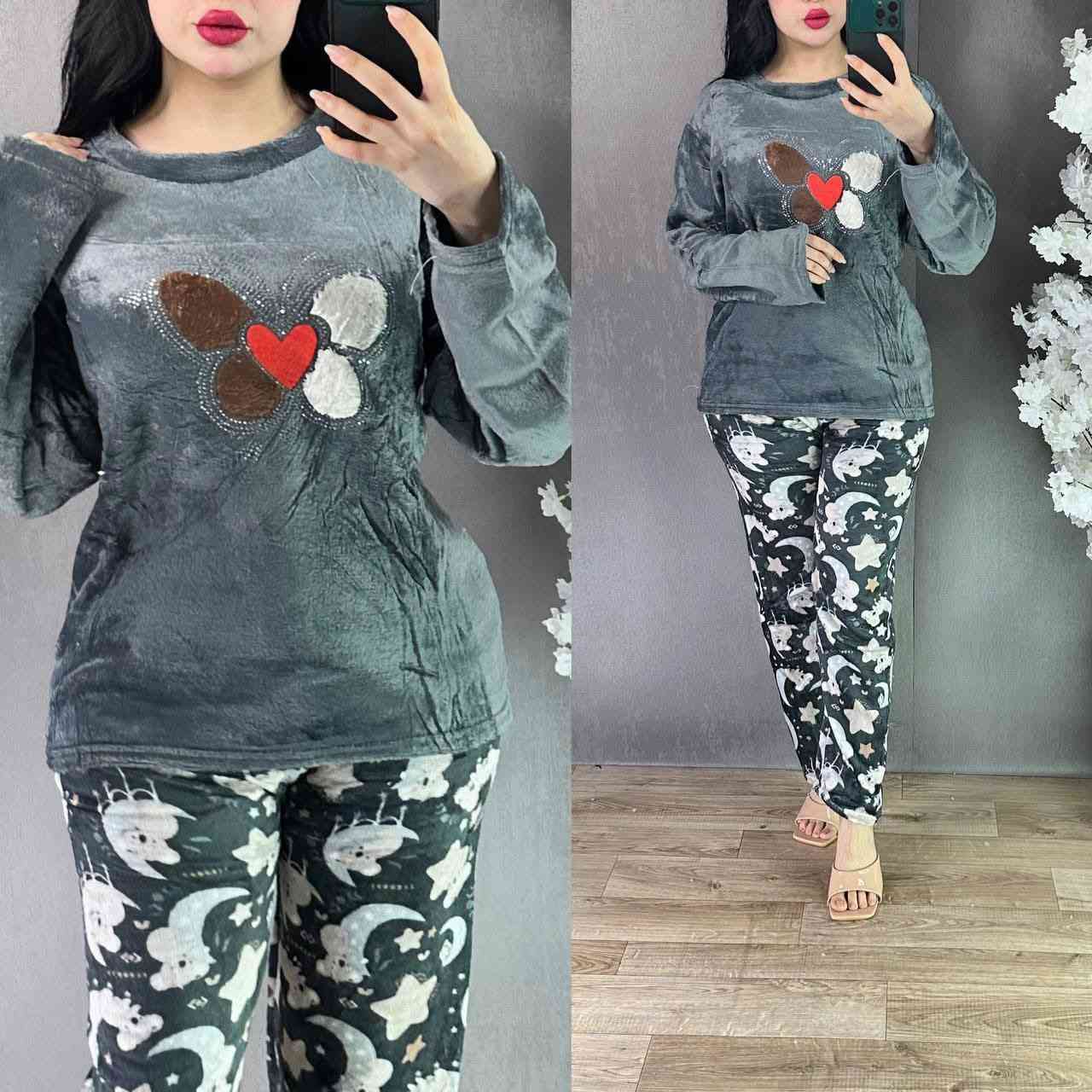 متوفر الان تراكات نسائيه تخبلل احلا من صوره
فرو ناعم فري سايز يلبس من وزن ٤٠ إلى ٨٠ كيلو 
6 الوان مختلفه وبسعر خيالي 🔥 10  الف فقط 
يوجد توصيل جميع المحافظات العراق 
الحجز ***********
