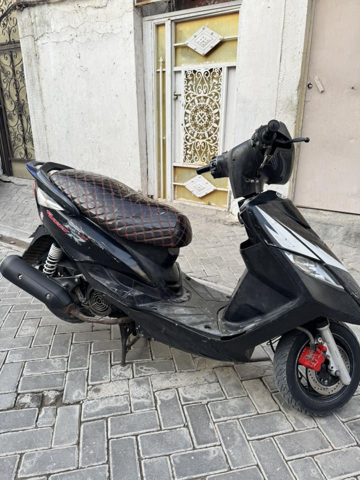 سلام عليكم ماكس ثعلب 140 دراجة بكل وقت نگرة سلف كهربايئات كلها شغالة ب350 قفل مكاني بغداد مدينة الصدر ***********
