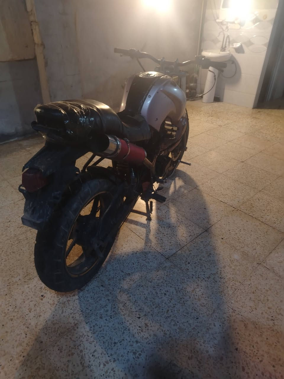 سلام عليكم بطح بنده مكينت مال ديوان و لطشه مطلوب مروس ب تلفون او قيم وخذ وتساب  *********** عنوان بغداد الجزيره السياحيه
