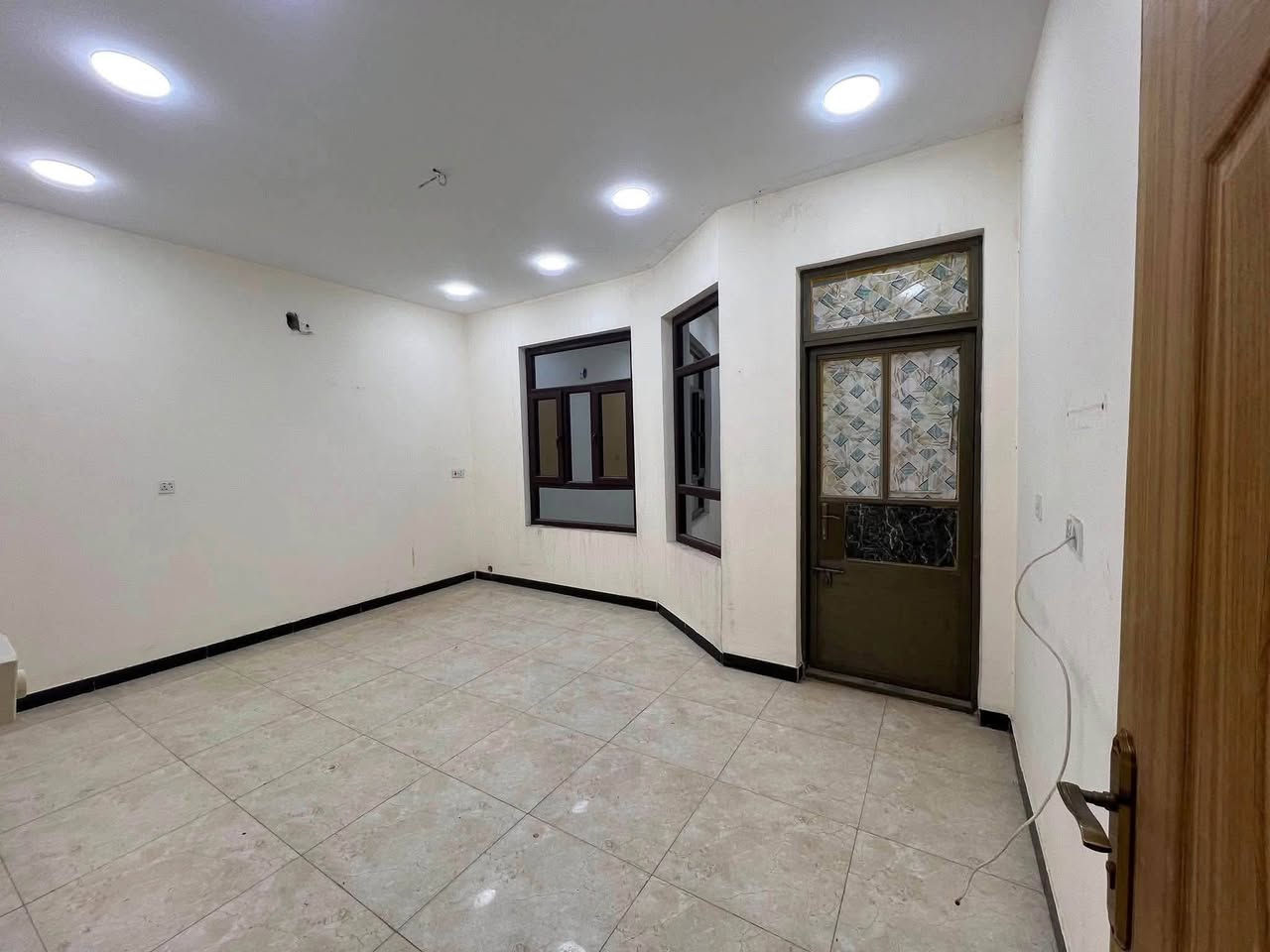 عرض اليوم 🏢🏢

بيت مودرن بناء حديث ١٠٠ م موقع مميز

شارع مدينة العاب بغداد 

الموقع زيونة محلة ٧١٨

يحتوي علة مدخلين ابواب قاصة 

يحتوي على ٤ غرف منام

مطبخ متكامل

صحيات عدد ٣

بالكون في الطابق الثاني

للأستفسار *********** او وات ساب
