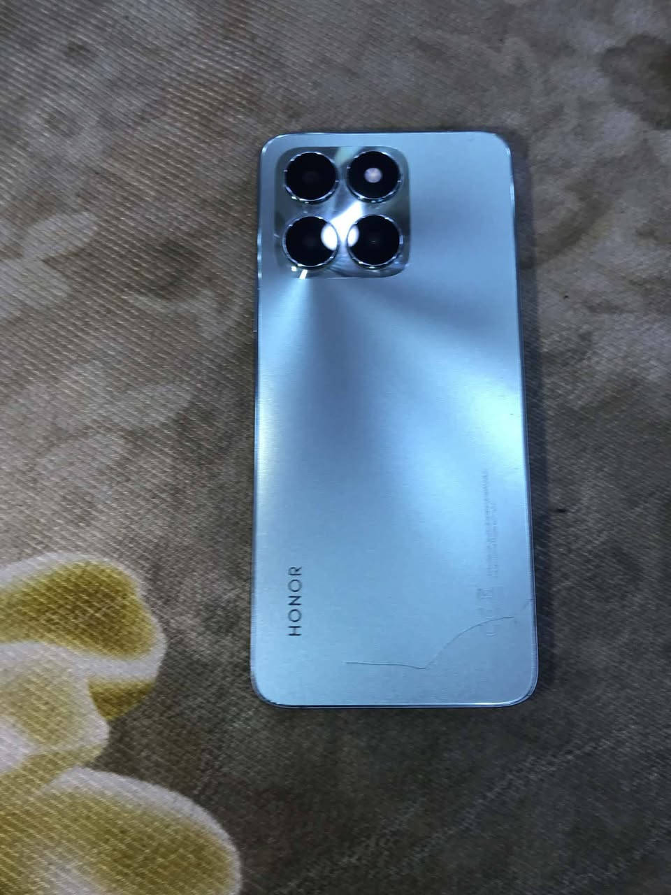 HONOR x6aسلام عليكم جهاز هونر اكس 6اي للبيع جهاز نضيف مابي اي عطل كله شغال اي كسر مابي ذاكرته 128 واداخليه 8 جهاز نضيف السعر 100 وبي مجال بسيط المكان بغداد الرشاد شارع التانكي قرب المجلس البلدي *********** بي واتساب
