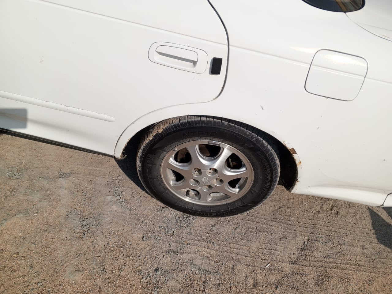 السلام عليكم سيارة البيع مارك سيارة مكفوله من كلشي رقم بصره سنويه الى 27 سيارة تخم تاير مكينه وكير 2ونص 
مكان سفوان سعره 60وبيه مجال قليل ***********
