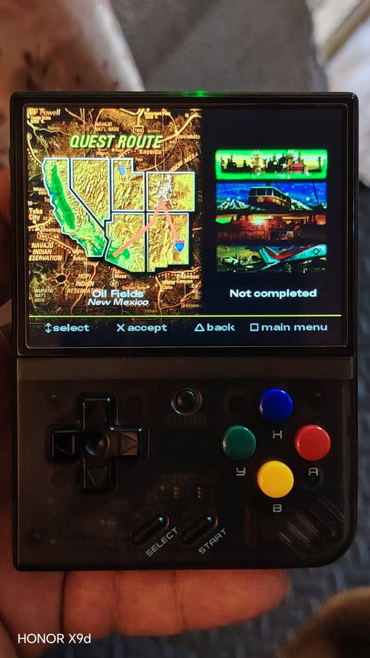 ابلي وان محمول وجميع الألعاب الكلاسيكية للتواصل 
واتساب ***********
