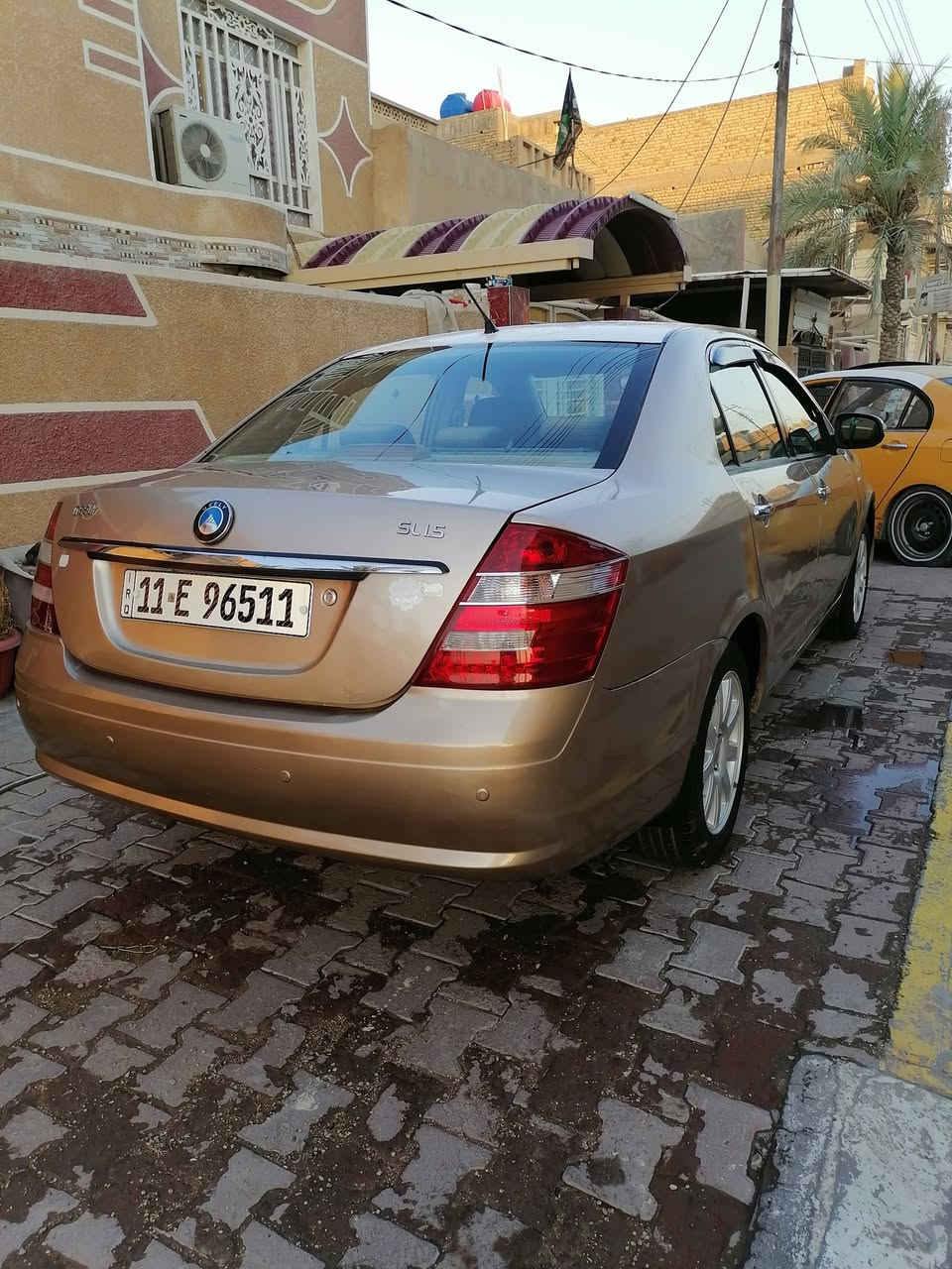 سلام عليكم جيلي موبل 2013 بيه جاملغ مبدل وتلكيط خياسات بيه مكانات صبغ *********** سياره بسمي مكاني كربلاء
