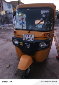 تكتك للبيع موديل 2020 مكان مدينه الصدر سعر 7 وبيها مجال 07704269951