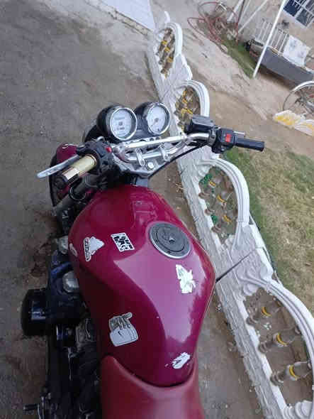 للبيع سيبي فور حجم المحرك 750 ما مفتوح ماطور نشط ومعدل فول كزوز رياضي فصلا كلو فول سعر 950 مكاني موصل جانب الأيمن ستفسار ***********
