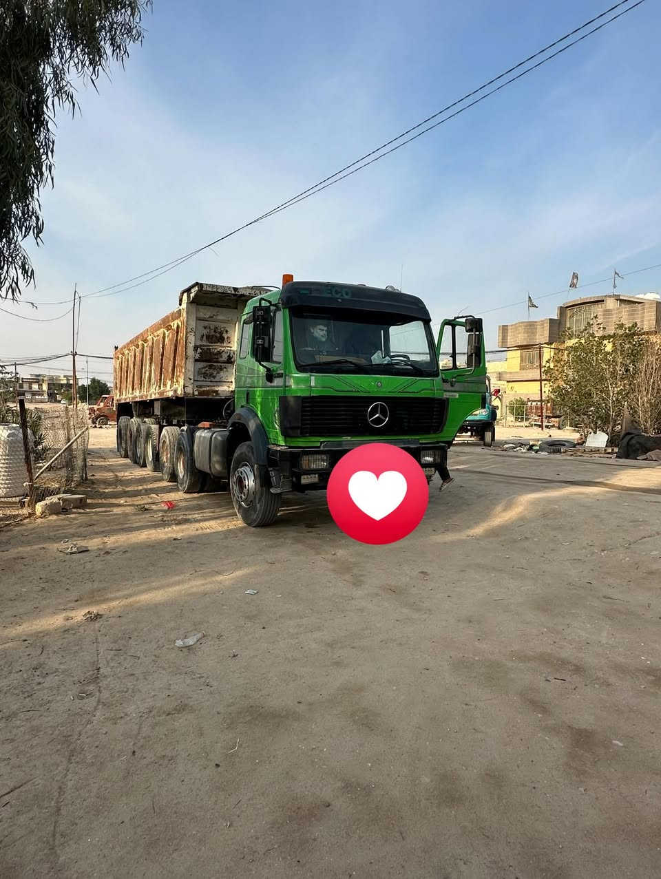 بسم الله الرحمن الرحيم للبيع  ألبي كرواتي مديل ٩٣ قماره وربع مجموعه جي أف مكينه ٣٥كير فافون عربانه ناصر احمد جديده تخم تاير راس وعربانه 

***********

***********
