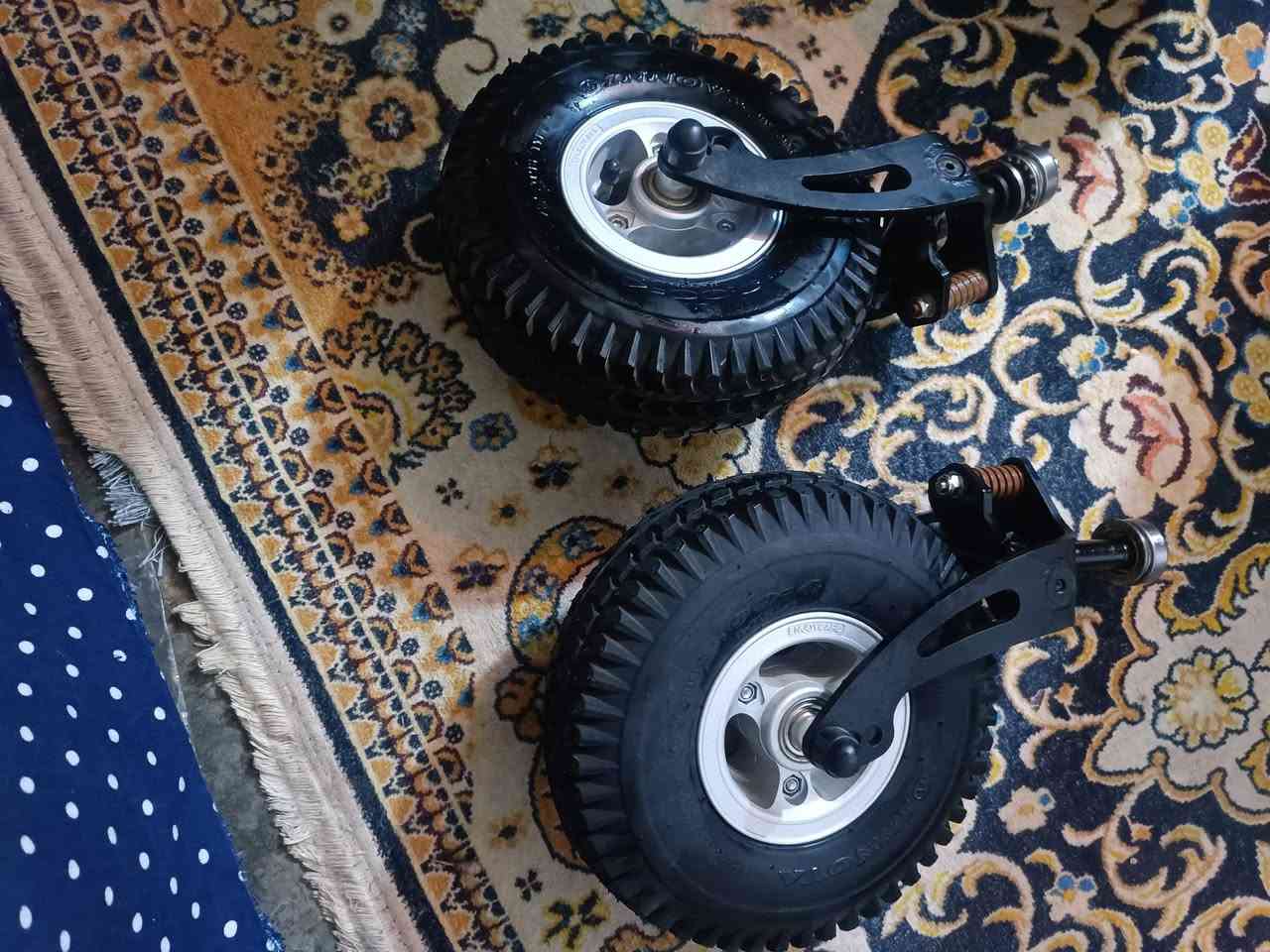 غراض كرسي برتقالي وتركي وصيني البيع موجود توصيل جميع المحافظات الاتصال *********** بي واتساب
