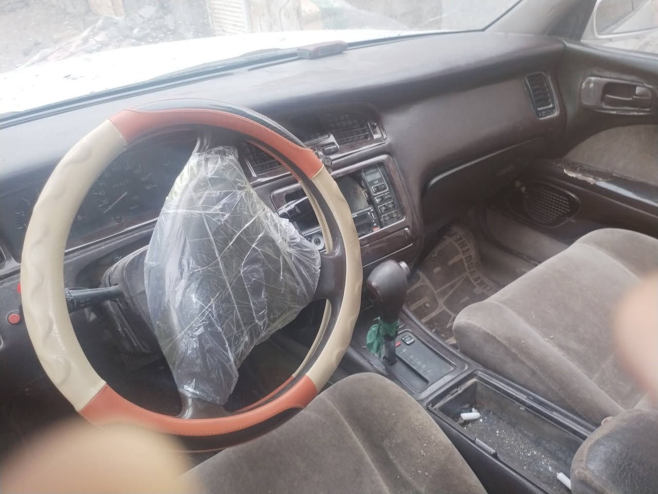 سلام عليكم بطه للبيع السعر 30 سيارة بيه كصه سنويه بعدي ما صاقطه محرك كير اكسن كهربائية حداديه خير من الله مراوس ترهم حسب القناعه اي ستفسار اتصل *********** /*********** مكان بابل جبله
