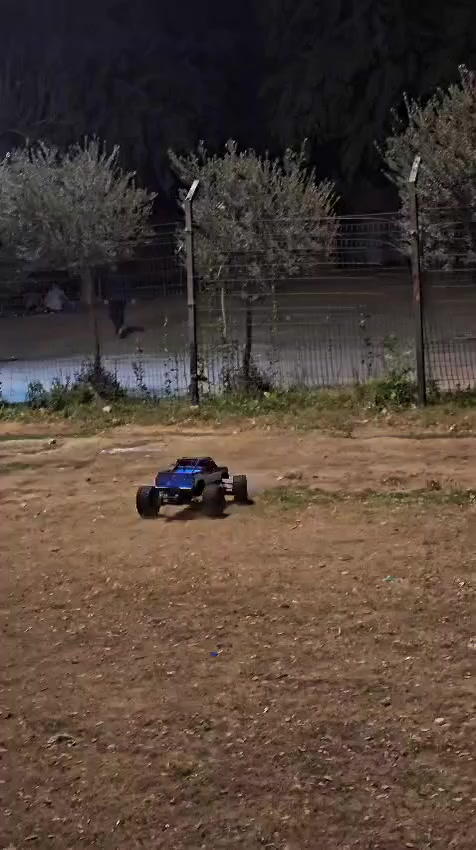 فعاليات 😂

  فئة 1/8  سرعه وقفزات

بس 1/5 حبت تشارك وراد يوكع السياج باحد المحاولات 
حرفيآ راد يوكع ونبتلي 😑


**إذا كنت صاحب هذا الإعلان وتريد حذفه لأي سبب، رجاءا أرسل رسالة إلى الدعم الفني**