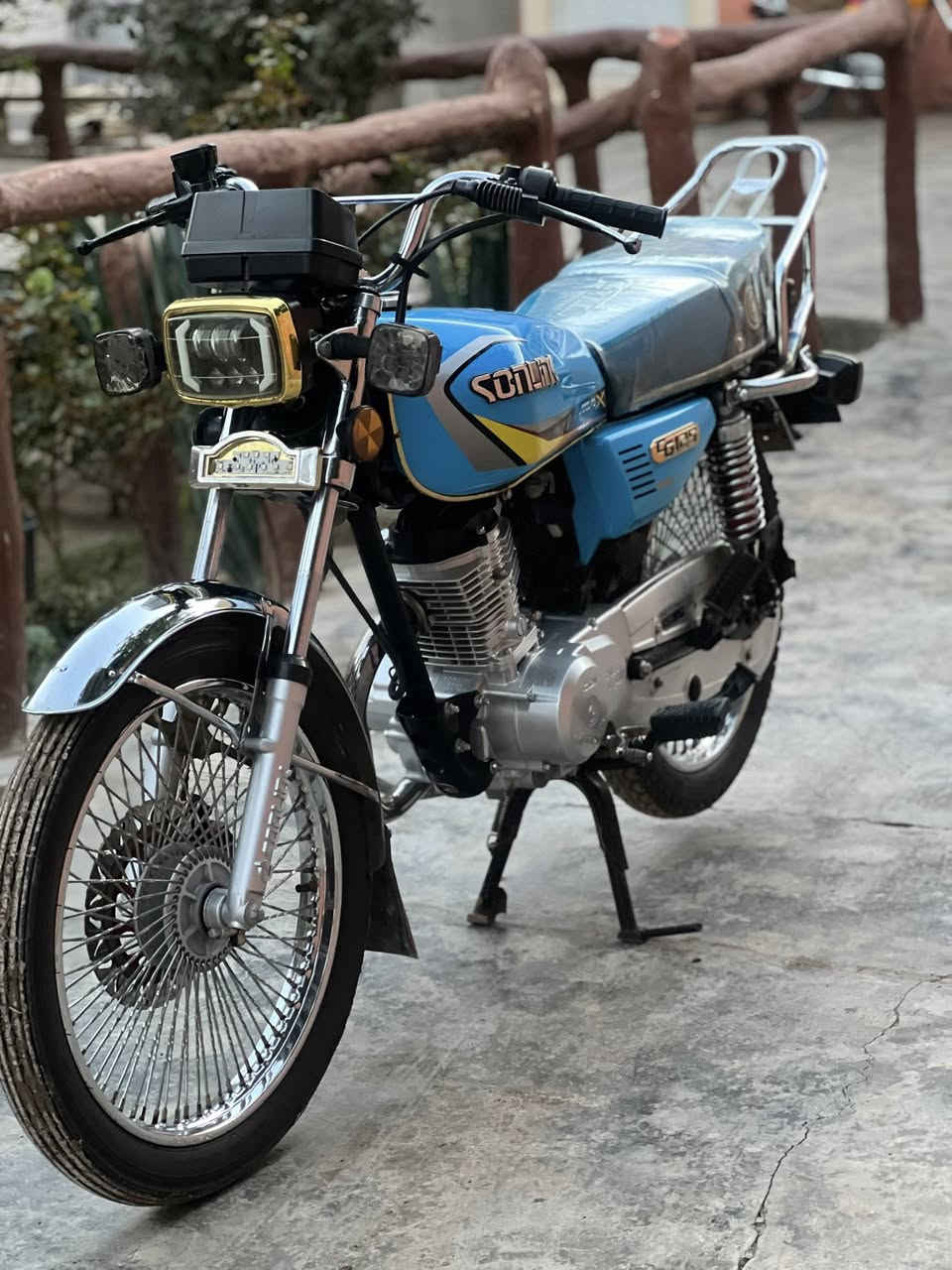 تايكر موديل 23 السعر 550 وبي مجال عنوان ديالى بلدروز ***********
