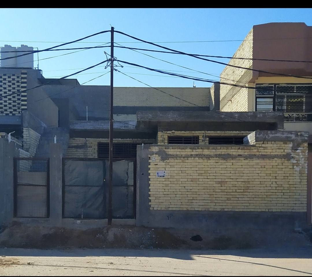 السلام عليكم
200 م خريطه هندسيه
ملحق القريه شارع السنتر معامله كامله باركود مرقم  حداديه تفصال رباط كونكريت سقف كونكريت طابوق جمهوري كهرباء بوري كامرات بوردات بوكسات نزالات سبالت تقطير
غرفتين (4*475 ،4*450)ومطبخ (4*5)وصاله (4*7)واستقبال(425*6) وصحيات (3*2)منورين (3*2/2*2)سبتتنك (3*2)كبيره درج خارجي شغل جناي مقابل المدرسة الركن مقابل القريه 3 بيت عن 4 سايدات
للاستفسار الاتصال على ***********
