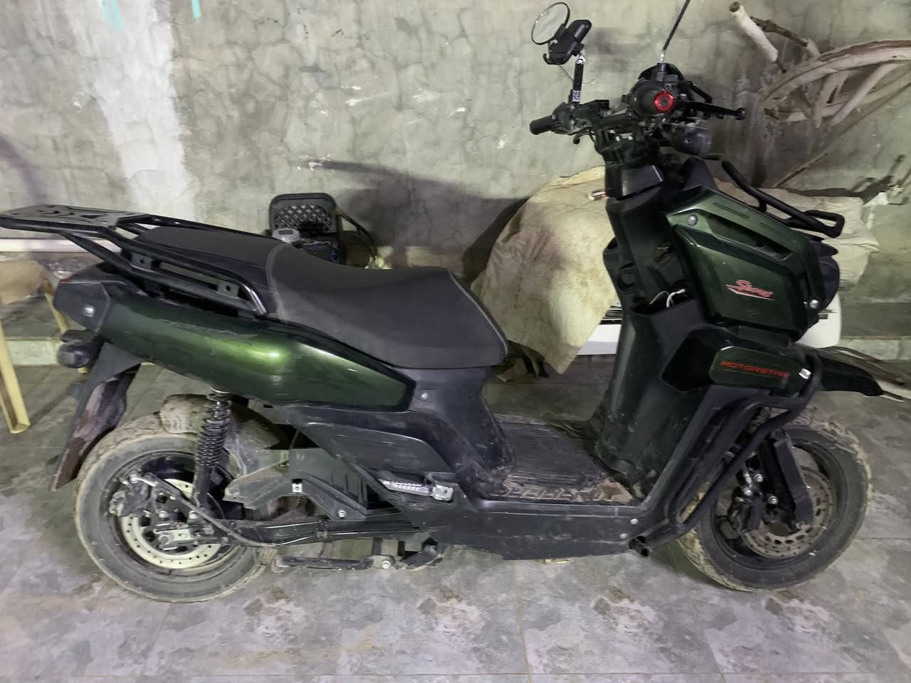 دراجه للبيع أباجي جديده وحلوه الدراجه هاي كدام عينيك اقتنع ودلل مكاني الطارميه دراجه وصخه ومامغسوله /***********
