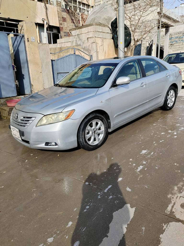 كامري 2008 .GLX. دووپارچه وپه له يك بؤياخ . سه نه وي به سه رچوه  نرخ 96گه لاو مه عامه له.  *********** السليمانية, العراق
