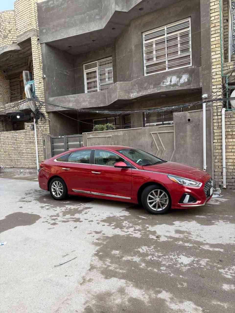 الهم صلي على محمد وآل محمد
السلام عليكم شباب
الأسم / سوناتا
موديل/ 2019
لون مركبه / احمر غير محدد
ماشيه / 55 الف حقيقي
حادث / بنيد فقط لا غير
وارد /  امريكي
رقم العجله / 11 بغداد 
حادثة فقط بنيد مبدل
وبارد جاملغ امامي ايمن 
الباقي ليبل واحد 
 هزة جديدة فحص جديد
السيارة جاهزة من للدعامية للداعامية
موصفاتها معروفة
1/ شاشة كار بلي
2/  نقطة عميا
3/ رادارات بلمري 
4/ تحكم ستيرن جهتين 
5/ منضومة زنون 
6/ بصمة صندوك
7/ مكنية 2400
8 /  كير اوتوماتيك + عادي
9 / تخم تاير جديد
اترايك شرط زيرو
السياره احله من صور بعد شرط 
السعر 130وبيها مجال حق الجيه فقط رجاء
بيع أو مراوس حسب القناعه
المكان بغداد الشعله حي الجوادين 
الاستفسار ***********
الرقم الثاني ***********
