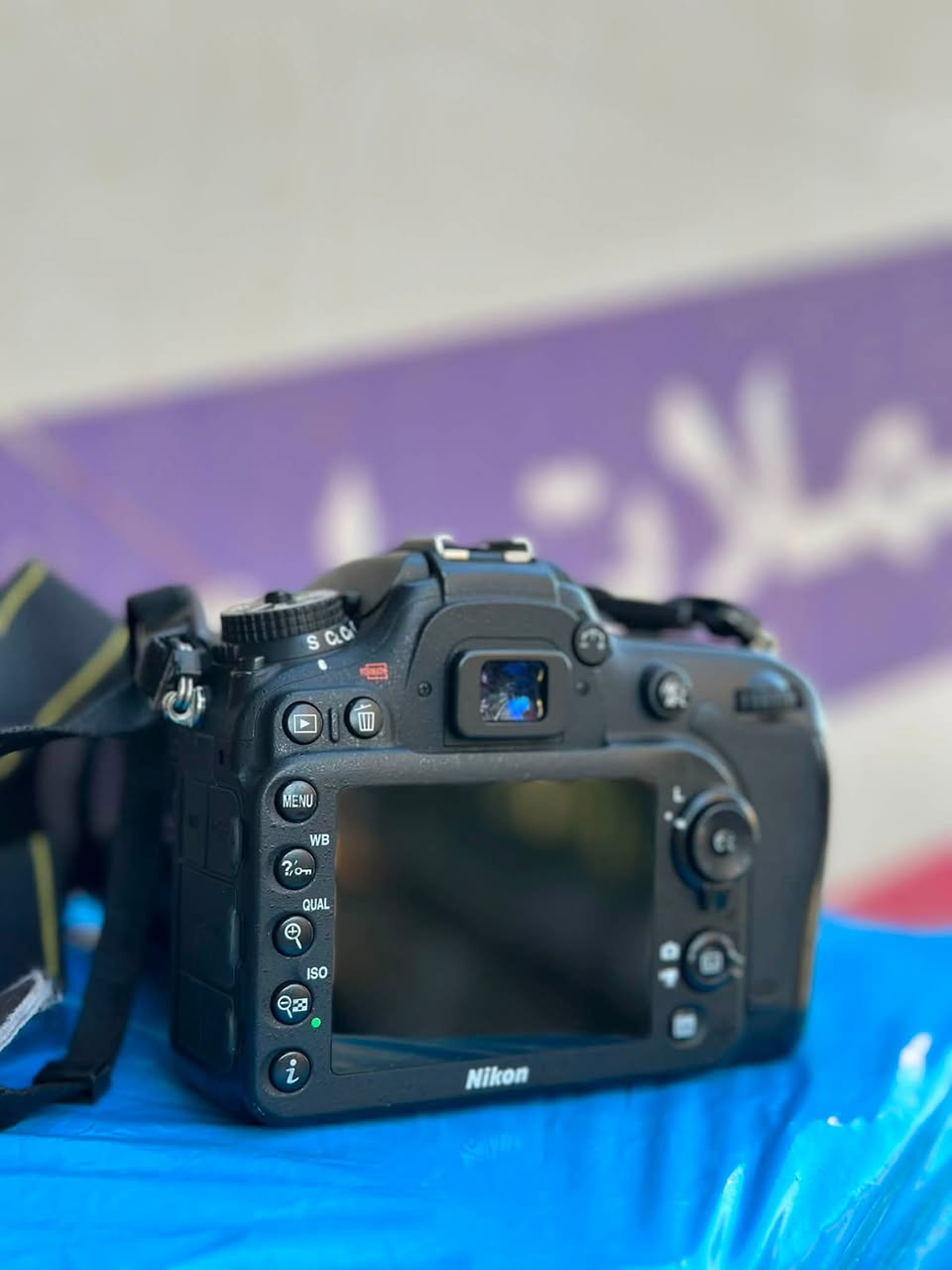 نيكون D7100
عدسة 18-140
 نظافة 98% 
ملحقات : حقيبة ، شاحنه ، حزام ، رام الاصلي 32  ،حافظة جلاتيين
السعر 590 الف  
العنوان : بغداد / توصيل موجود لجميع محافظات العراق 
للاستفسار او المزيد من كاميرات التصوير  
*********** ( اتصال او واتساب )
