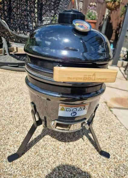 متوفر شواية فحم مندي ومشاوي حجم عائلي سيراميك خارجي والداخل فخار
خام بالكامل وزن 19كيلو فخمة ماركا للحدائق والشاليهات اختصاص شوي
للاستفسار
 متوفر وتساب ***********
