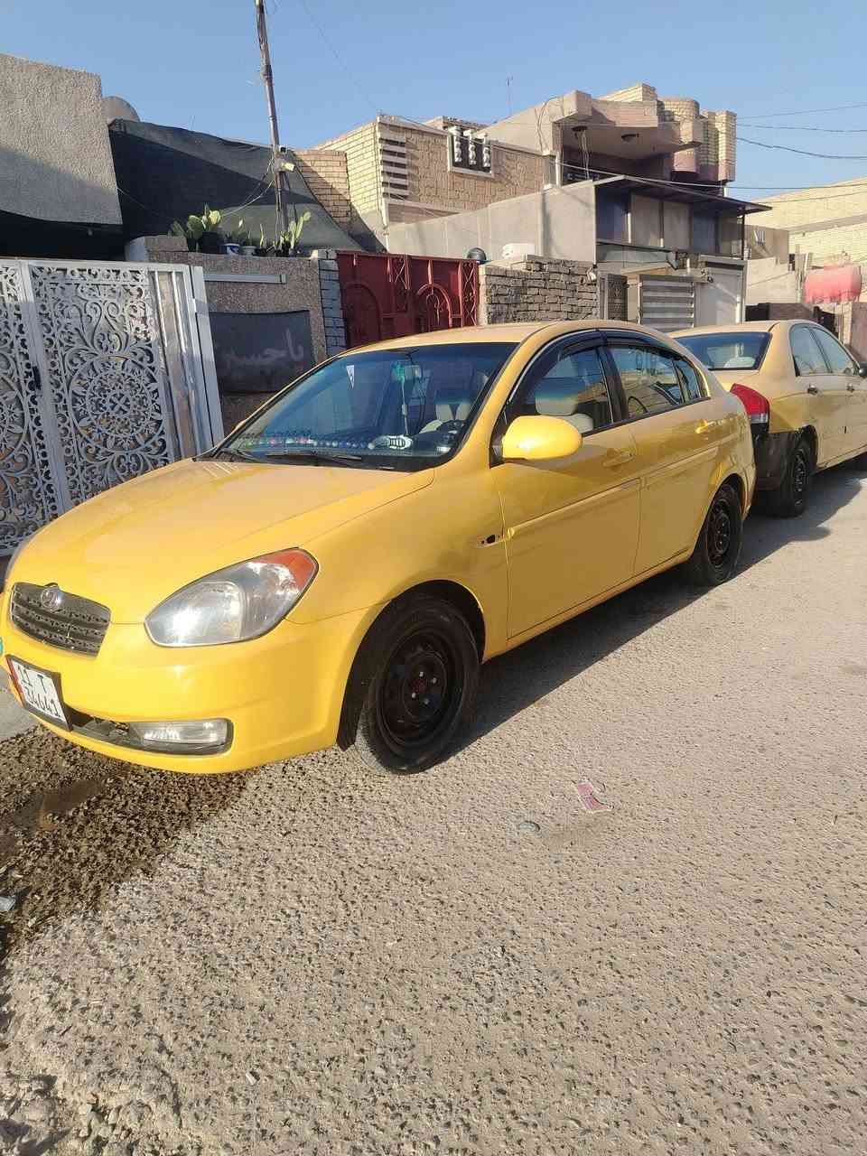 السلام عليكم لبيع أو مراوس إكسنت مديل 2007 رقم بغداد بسمي حادثها جهات اليمنه بنيد وجاملغ مبدلات وبيها تعمير بل شاصي عارضها 70 وبيها مجال حك جيه عنواني بغداد العبيدي شارع 20 قرب افران زيتون  ***********
