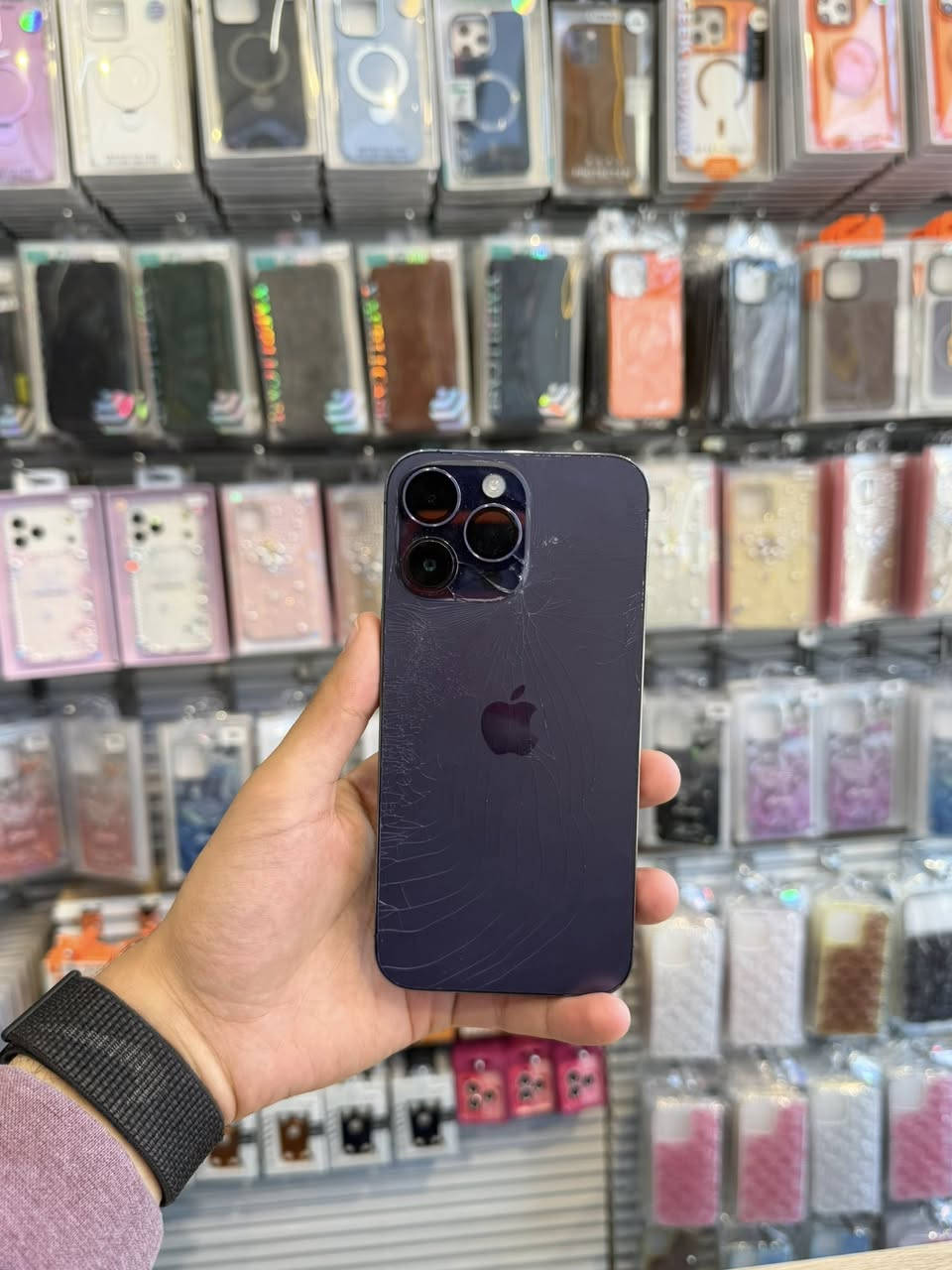 ايفون 14 برو ماكس
ذاكرة 256
بطارية 88‎%‎
نضافة عالية
شاشة 3 خيارات
فيس ايدي شغال
اي خلل مابي جهاز
وتربروف مامفتوح
فقط فطر ب الضهر

الاتصال:***********
العنوان: النجف الاشرف
