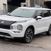 مستي بوشي أوتلاندر موديل 2024  ماشي 22 الف مايل  وارد أمريكي موصفات SE...