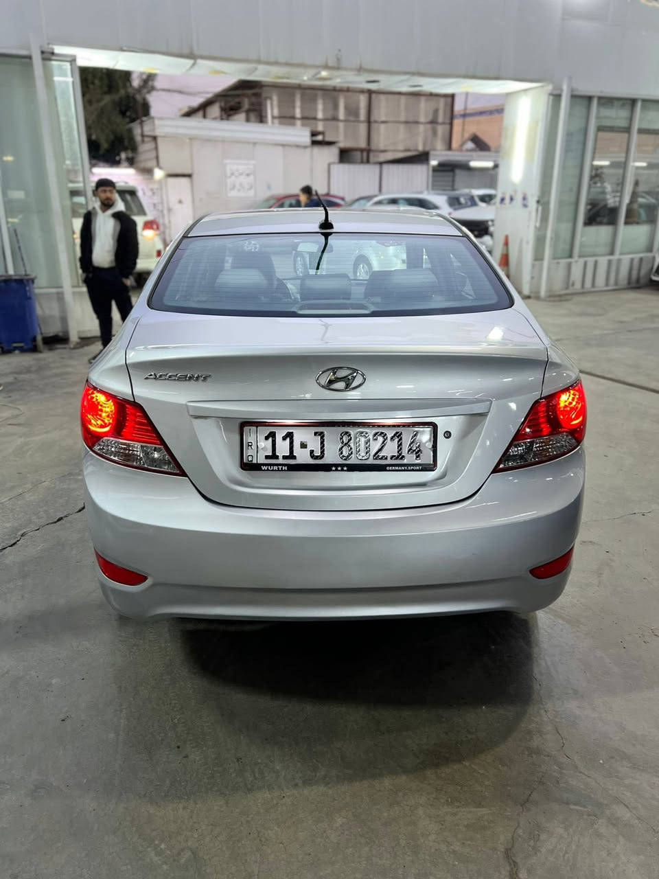 هونداي اكسنت 2014 وارد امريكي كلين تايتل بدون حادث صبغ دعاميات فقط
ماشية 75,000 
محرك كير تبريد كلشي بيهة مكفول السيارة جديدة جداً
رقم بغداد الجديد بأسمي 
مكانهة بغداد حي الاعلام 
السعر 112 
***********
