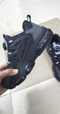 قياس ٣٨ • توصيل شامل • ملابس