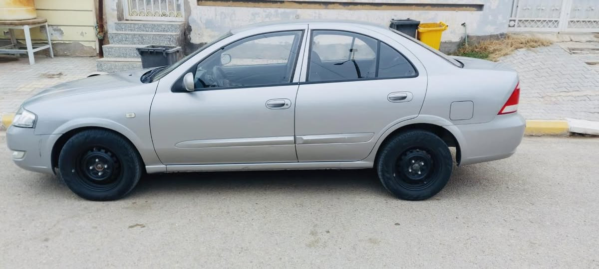 السلام عليكم
سياره سني ٢٠٠٩ نظيفه  ومكفوله كفاله عامه رقم بغداد 
مكينه 1600
كير بحاله جيده ومكينه خير من الله
سياره جاهزه هزه وسنويه مع تخم تاير جديد تبريد تدفئه شغال السياره مابيها كل نقص 
السياره خير من الله ما عايزها كلشي
سعر ١٠٥  وبيها مجال  العنوان كوت الكفاءات 
للاستفسار الاتصال على الرقم ***********
