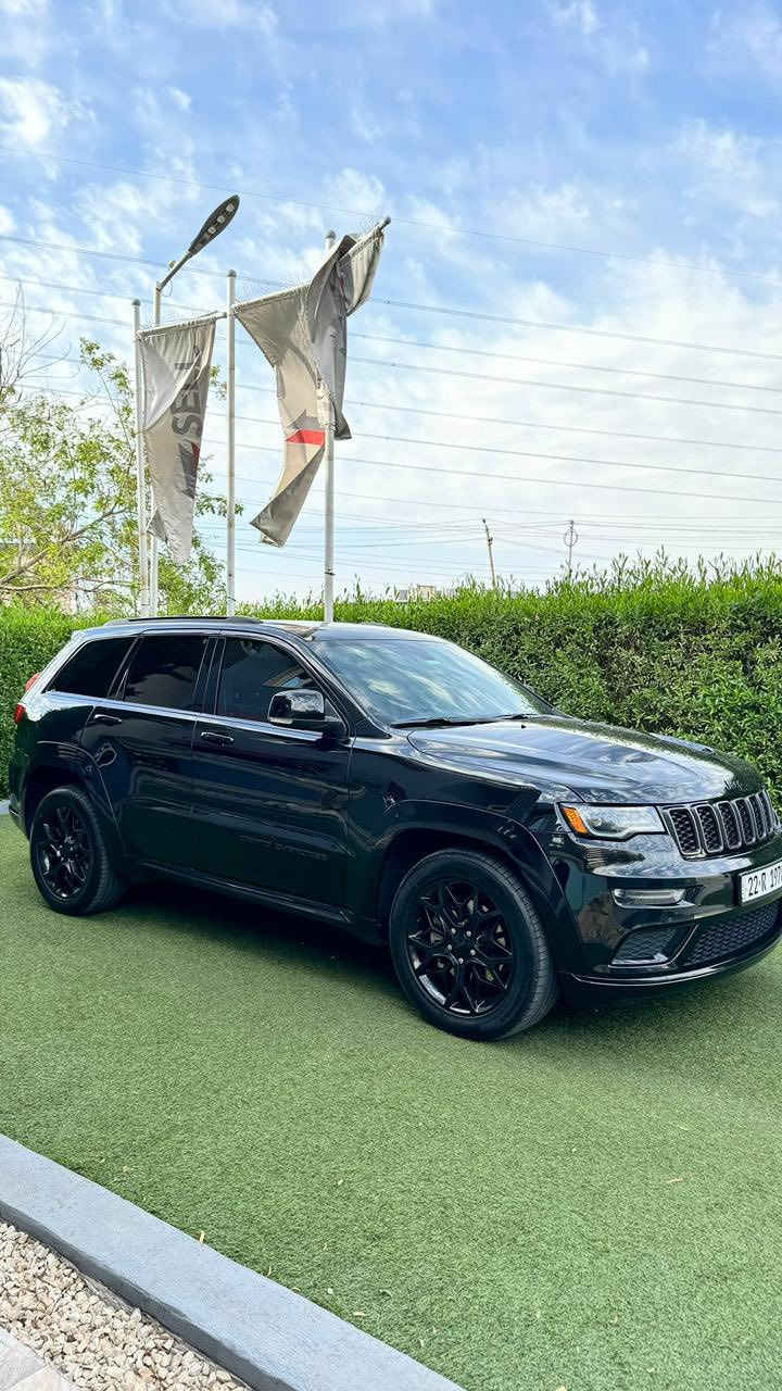 Jeep grand cherokee (Limited X) 2021
55000ml ماشية
V8 5700 Hemi
سيارة كلين تايتل
اعلى مواصفات في الجيب
كشنات تدفئة
نظام دفع رباعي
حساسات خلفية
پانوراما
ماوس (انظمة القيادة)
كامرا
صندوق كهربائي
كل سيرفس السايرة صايرة بالشركة هارلم
مكفولة كفالة عامة
كير محرك بشرط

للتواصل 
***********
