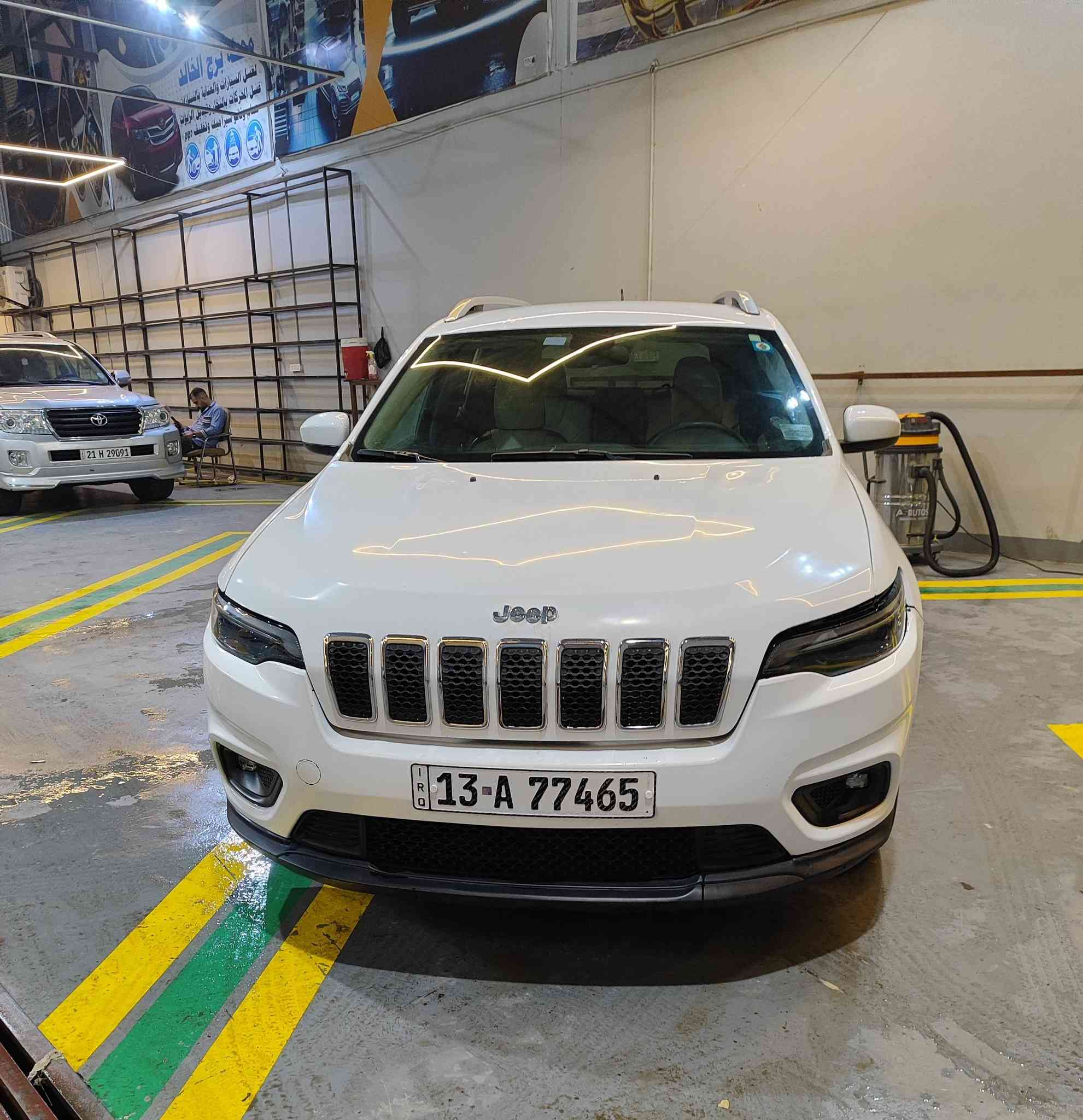 جيب بزون شيروكي موديل 19 بسمي مكينه 4 وارد امريكي سعر 130 //  ***********
