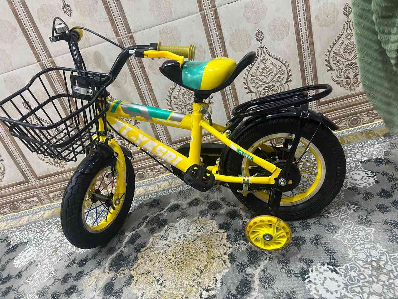 بيسكل نضيف كلش لبيع سعر ٤٠وبي مجال العنوان بصره ياسين خريبط البصرة, العراق


**إذا كنت صاحب هذا الإعلان وتريد حذفه لأي سبب، رجاءا أرسل رسالة إلى الدعم الفني**