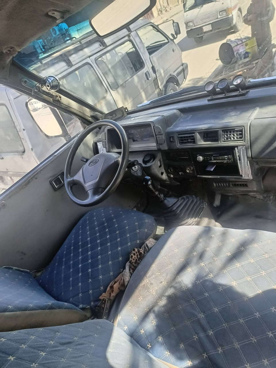 سلام عليكم كيا بستا للبيع 
مديل 1996 السنويه نهاية 2027 
كير ومكينه مكفولات رقم بغداد
السعر ,32 وبيه مجال الطيبين 
العنوان كربلاء 
الرقم ***********
