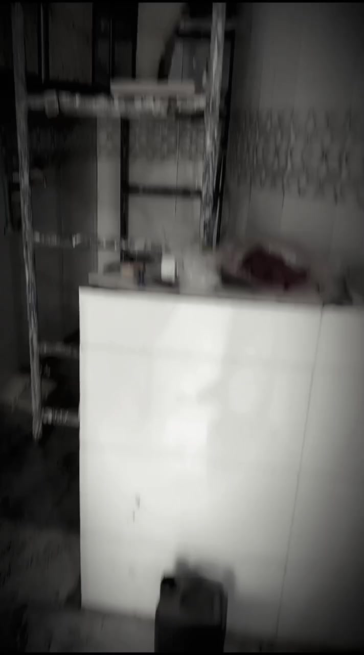 السلام عليكم
خلفه سيراميك متفرغ حالين شغل تتريس ارضي جداري
***********
