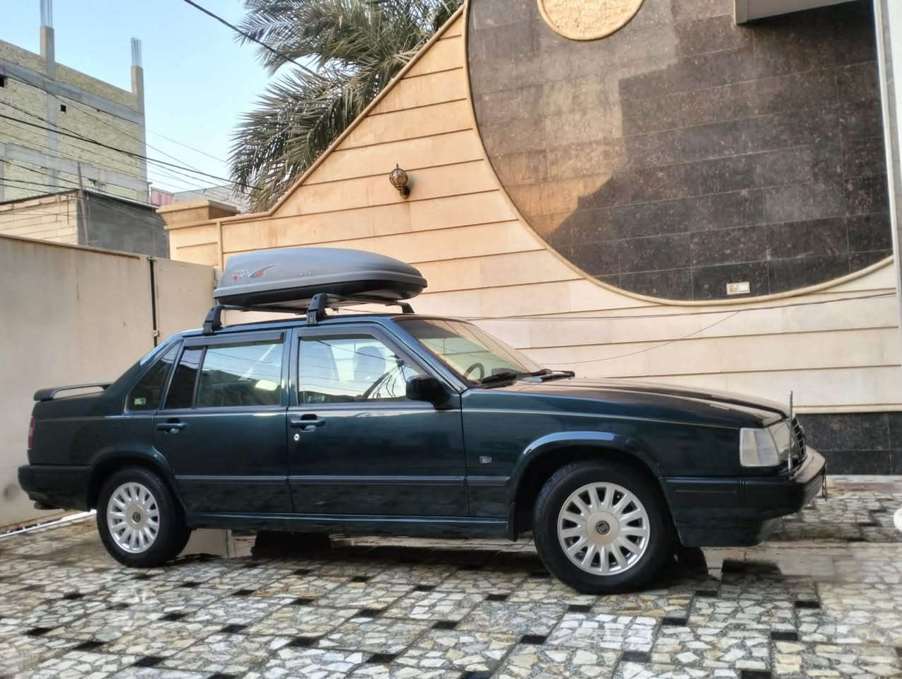 سلام عليكم 
فالفو 940 موديل 91 للبيع 
جاهزة محرك كير مكفول 
تبريد ثلج 
ويل 99  سبايدر شباك مربعات 
اريل كهرباء 
كشنات جلد كهرباء 
بيهة منظومة غاز 
للاستفسار ***********
رقم انكليزي با اسمي هزة جديدة
