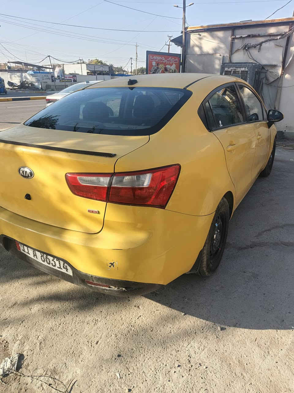 كيا ريو 2013 للبيع فقط وارد امريكي 68ورقة مكانها بغداد حي العامل  ***********
