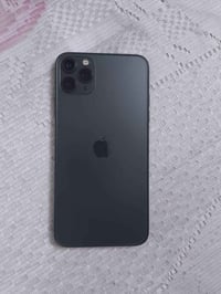 ايفون ١١ برو ماكس • بطارية ٨٠% • تكريت شارع الزهور