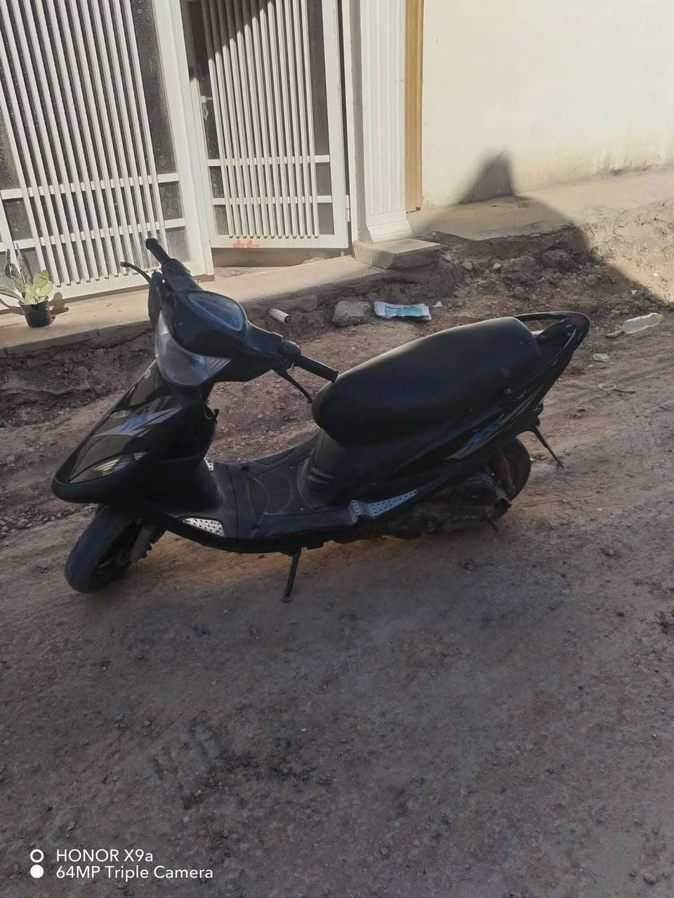 دراجه ماكس عدلة للبيع نواقص خفيفه بوشه بلاد  شغاله السعر 350 وبيها مجال ***********
