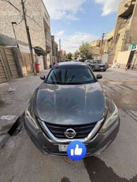 التيما 2018 للبيع ، رقمها بغداد بإسمي و شرط التحويل  مواصفات SL معروفة...