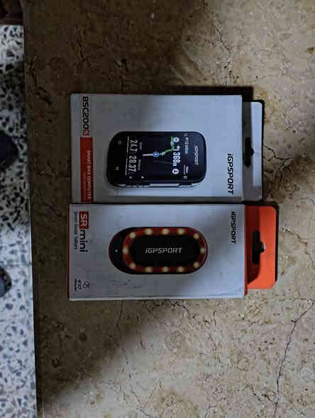 السلام عليكم عداد igpsport 200s ورادار SRmini  بكج كامل للبيع سعرهم 120 مكاني بغداد  شارع فلسطين 
***********
